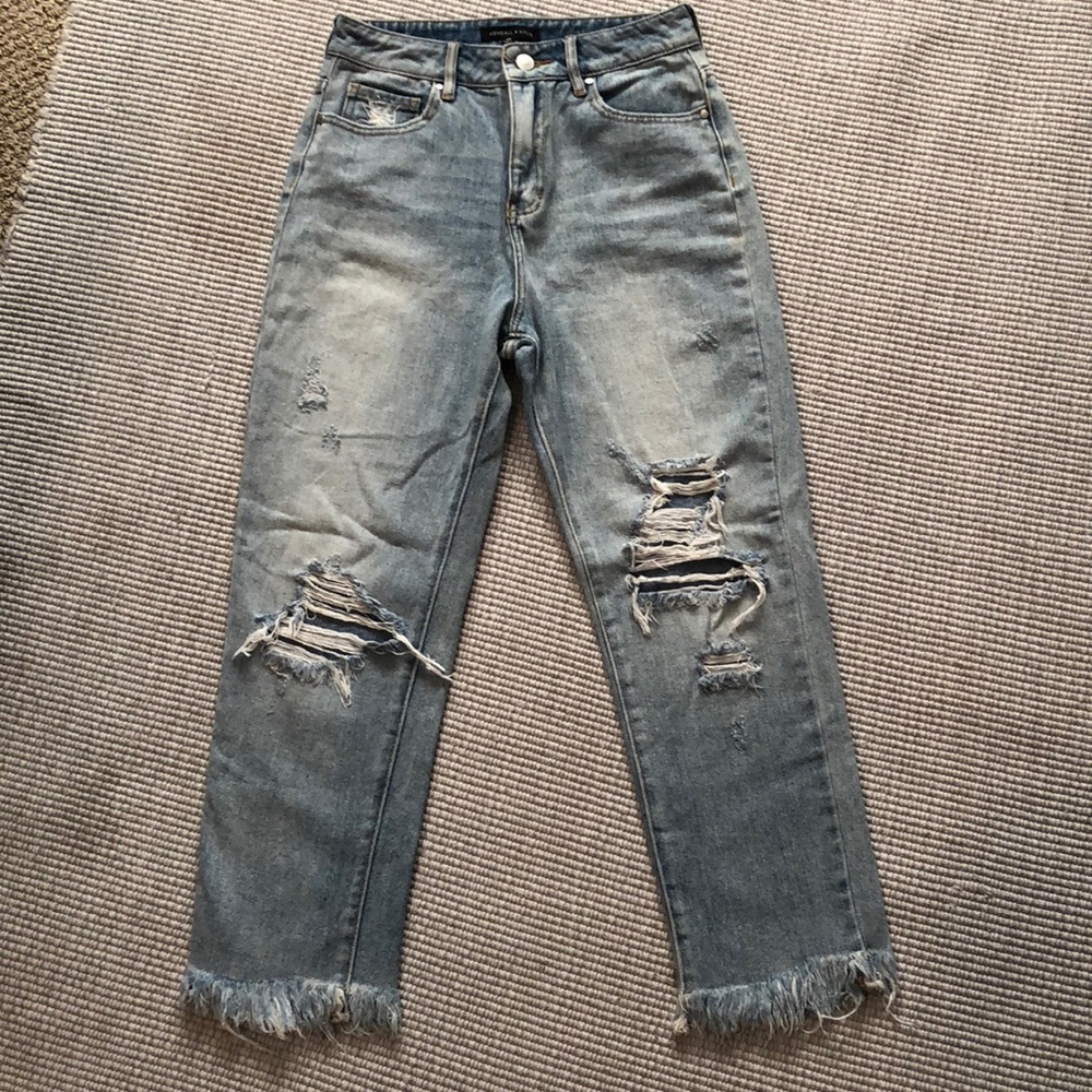 Kendal and Kylie HIGH WAIST distressed jeans